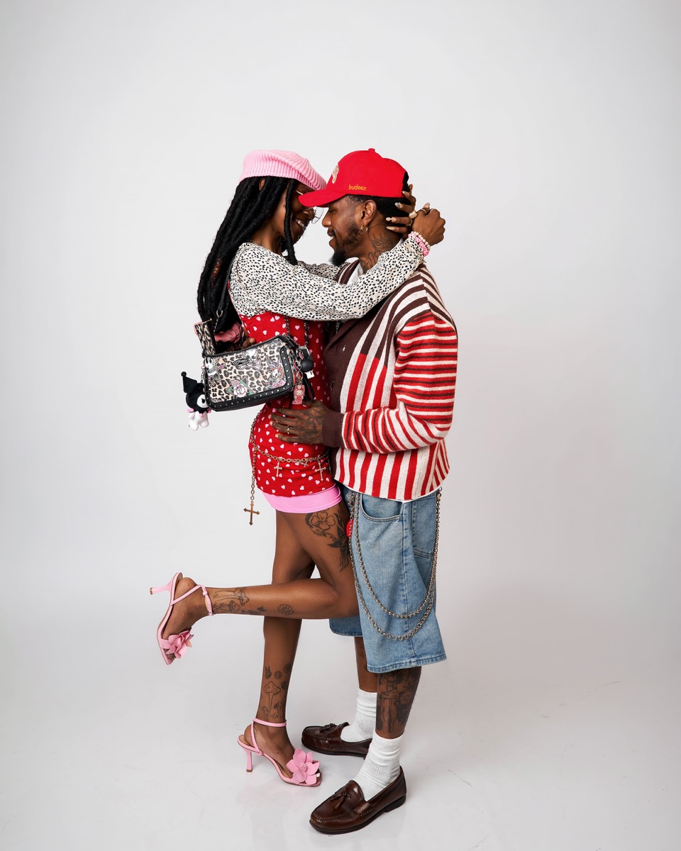 Couples Studio 23 TTL